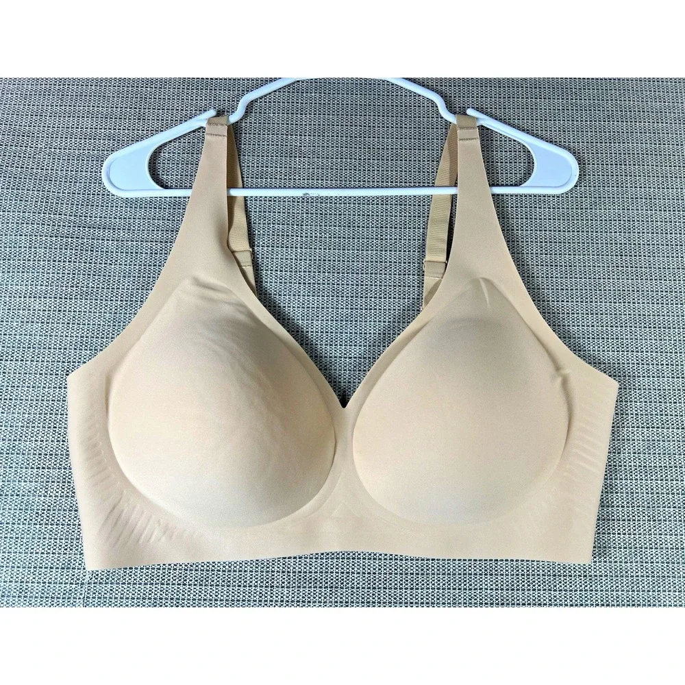 Womens Beige Wireless Padded T-Shirt Bra Adjustable Straps Hook & Eye 3XL